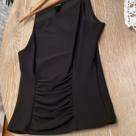 Express - Picture 2 of 2